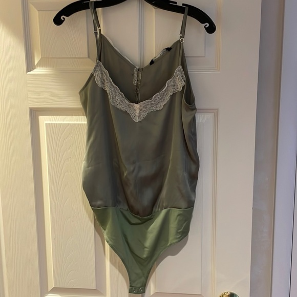 NWOT Zara green lace bodysuit in size L - Picture 1 of 8